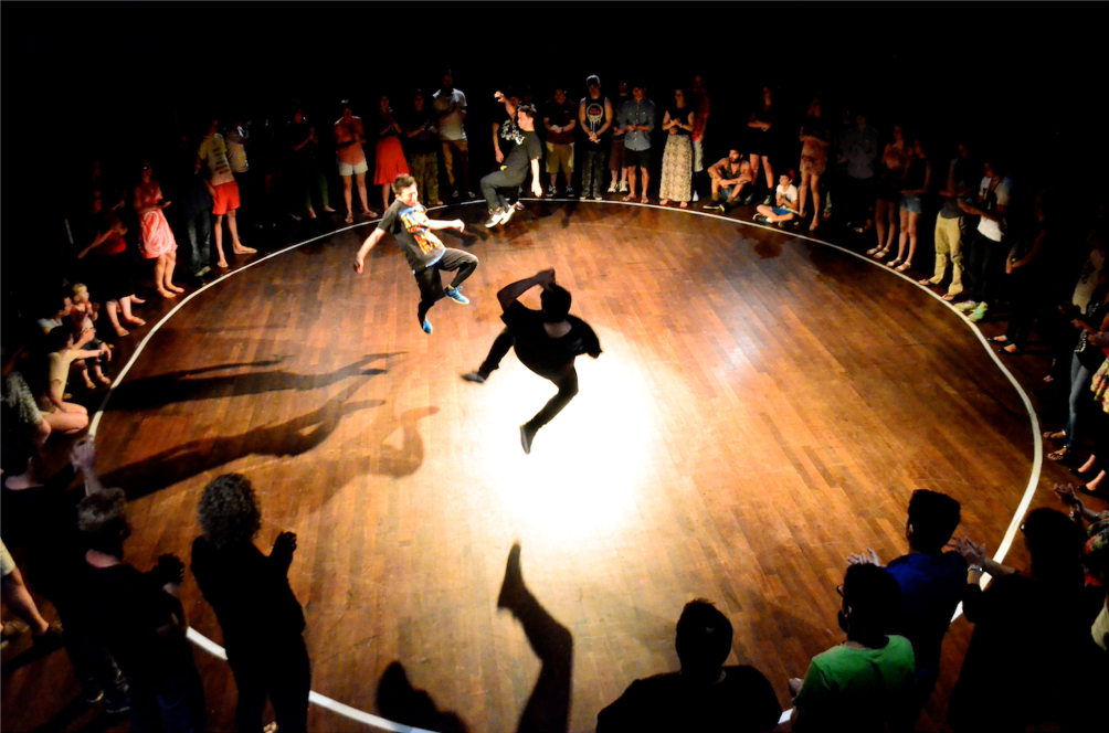 Cypher of dancers